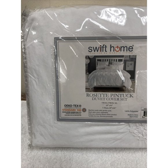 Swift Home Rosette Pinktuck Duvet Cover Set White Twin/Twin XL - Picture 5 of 10